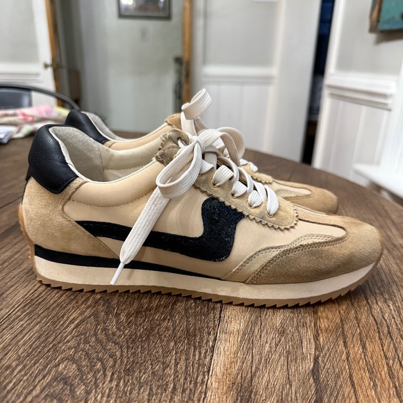 Dolce Vita B.NTCD Women's Sneakers - Tan/Black - 8 - Picture 4 of 11